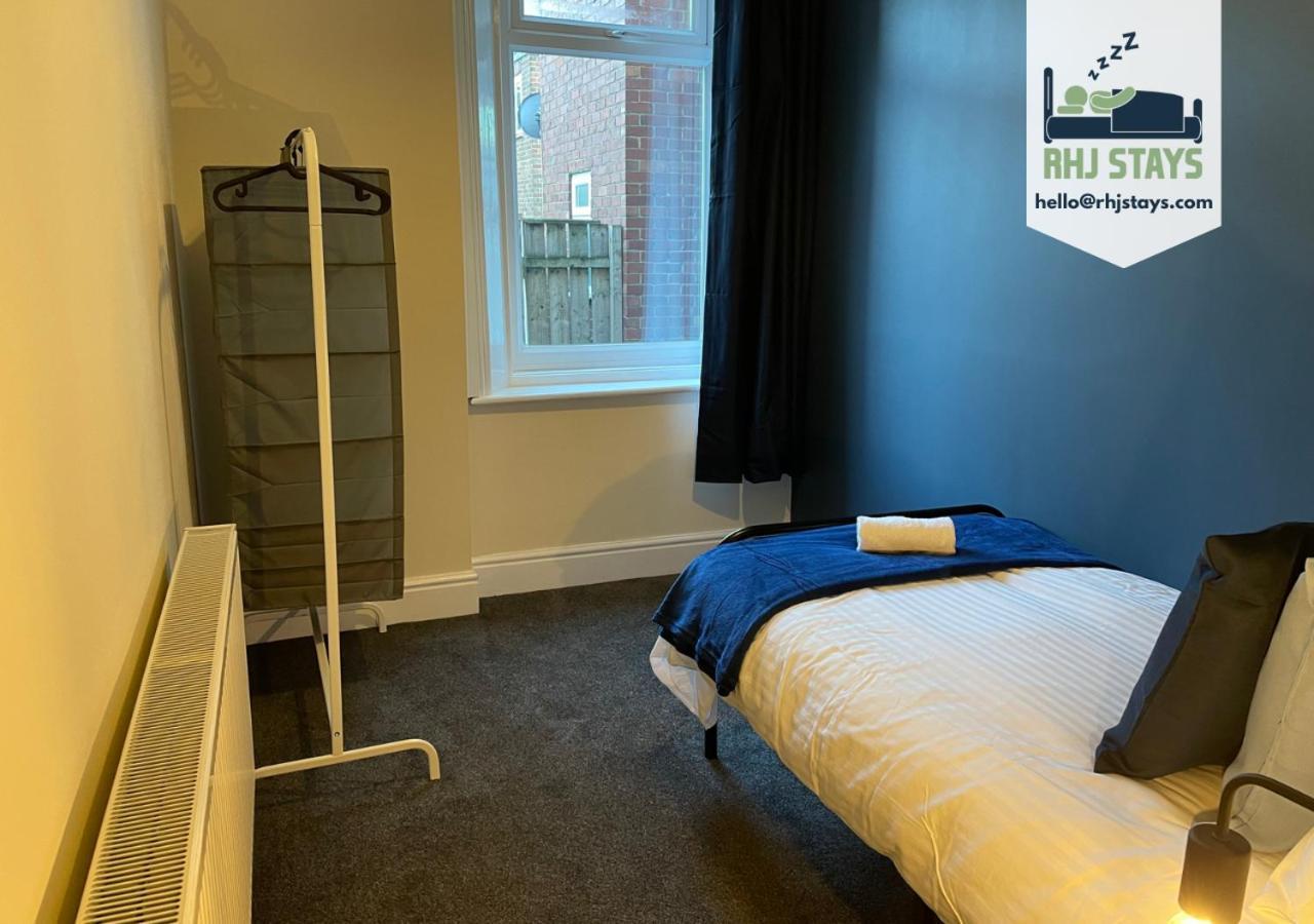 Howe - Newly Refurbished 2 Bedroom Flat Free Parking Gateshead Dış mekan fotoğraf